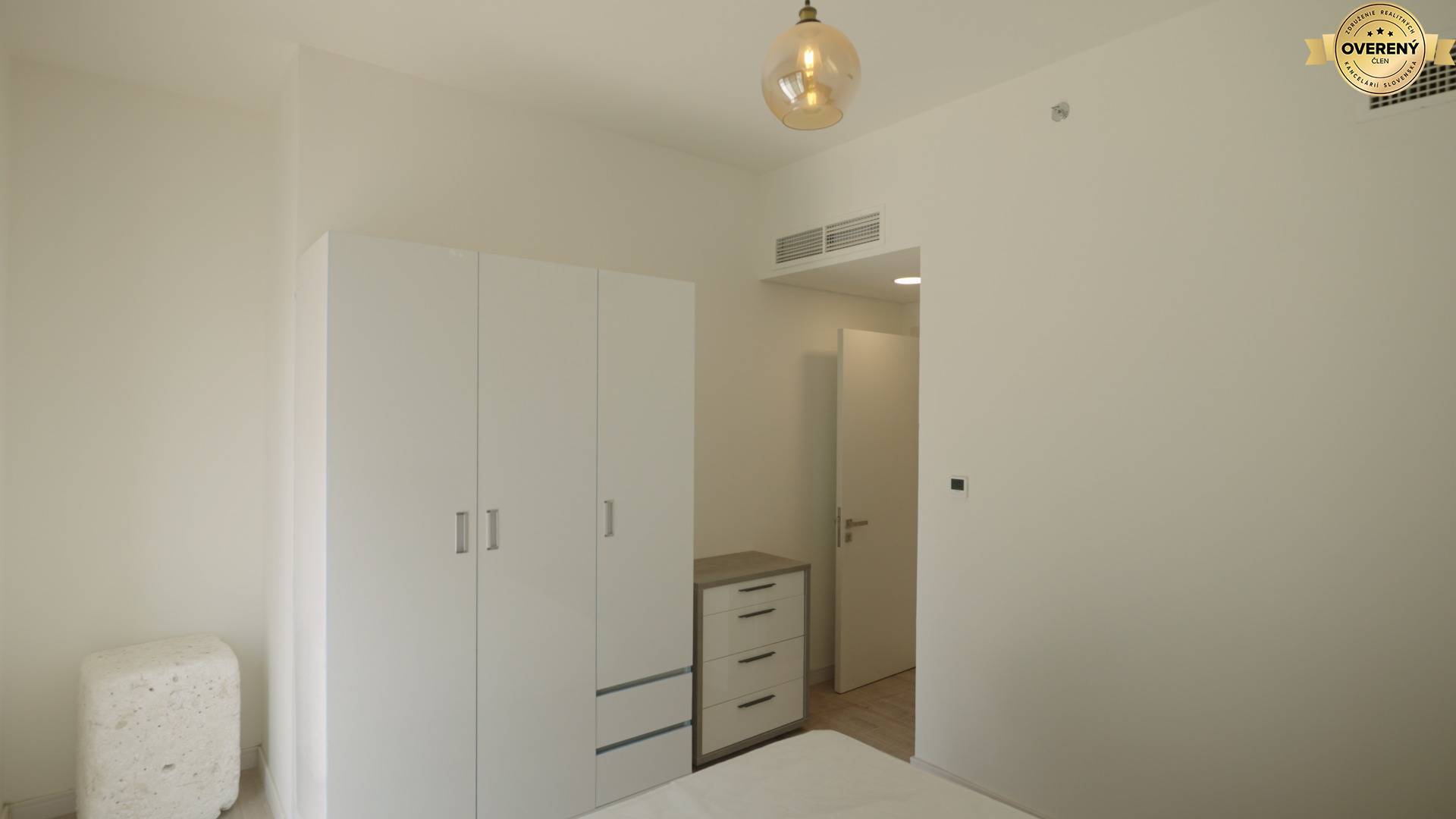 Prodazha Stroitelstvo-kvartir, Stroitelstvo-kvartir, Abu Dhabi, United