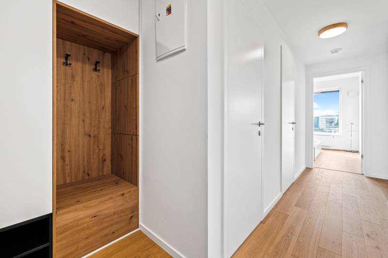 Arenda 2-komnatnaya, 2-komnatnaya, Súkennícka, Bratislava - Ružinov, S