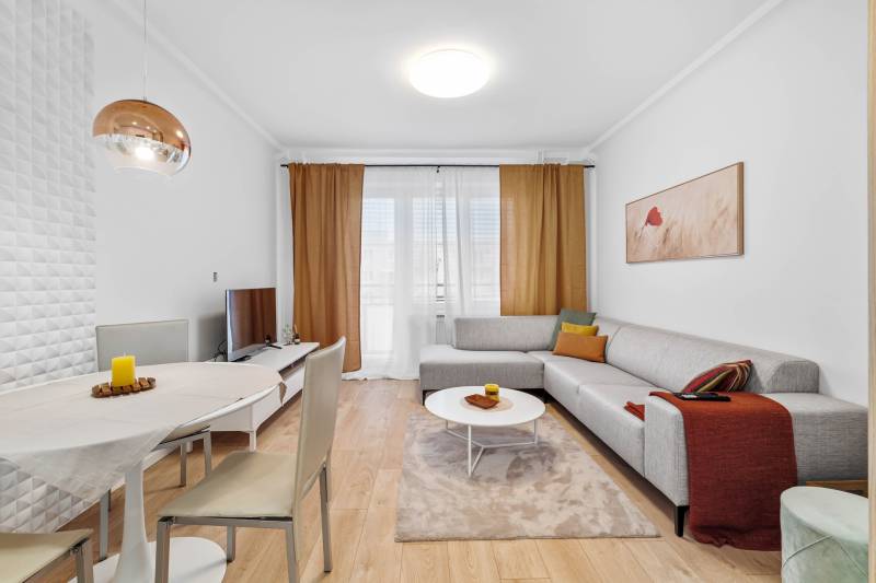 Arenda 3-komnatnaya, 3-komnatnaya, Haburská, Bratislava - Ružinov, Slo