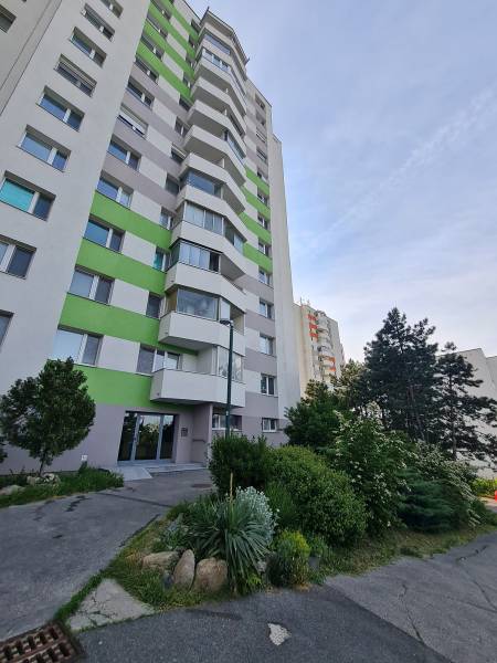 Prodazha 3-komnatnaya, 3-komnatnaya, Jamnického, Bratislava - Karlova 