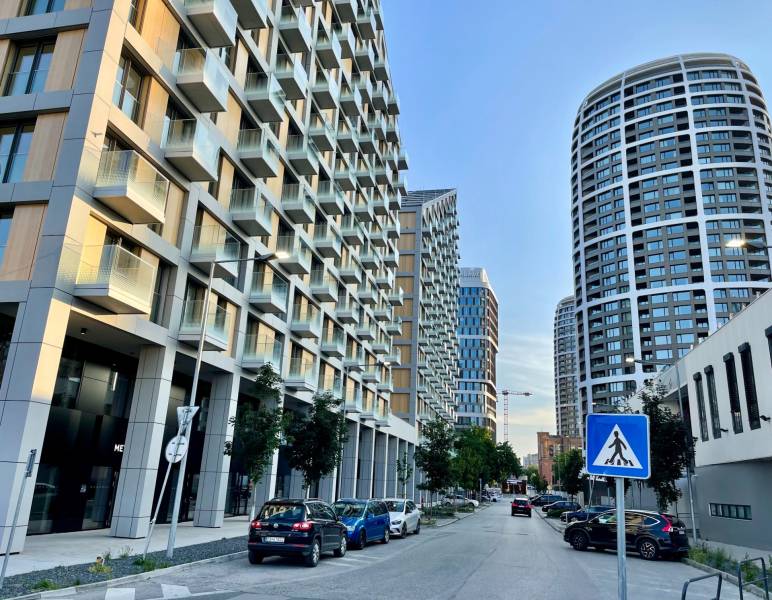 Prodazha 3-komnatnaya, 3-komnatnaya, Bottova, Bratislava - Staré Mesto
