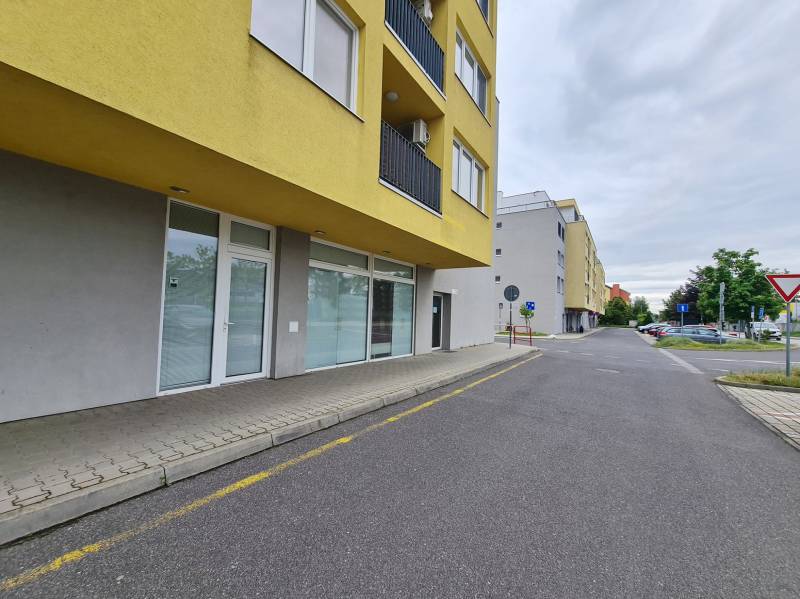 Arenda Torgovye-pomeshchenija, Torgovye-pomeshchenija, Opletalova, Bra