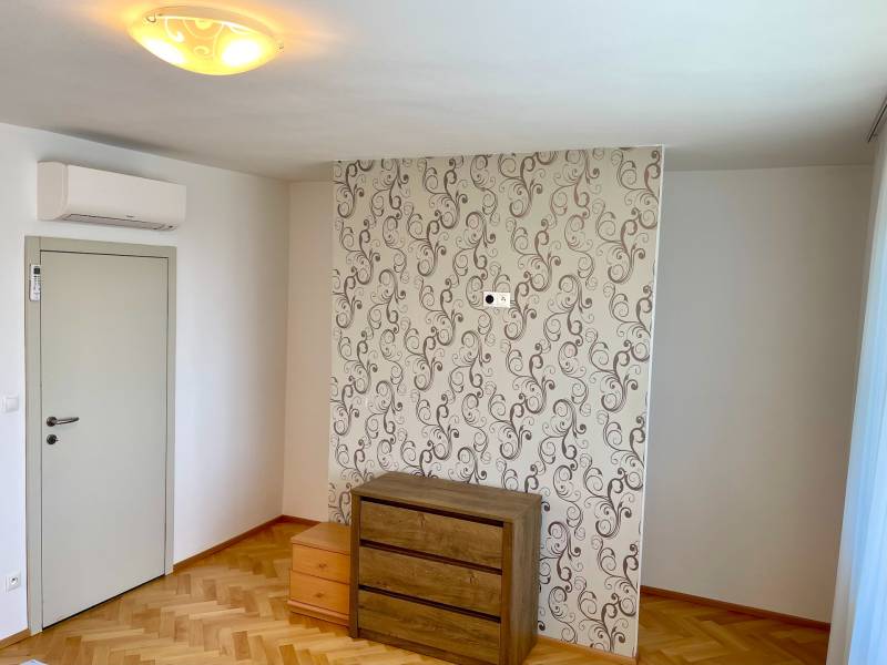 Arenda 2-komnatnaya, 2-komnatnaya, Palisády, Bratislava - Staré Mesto,