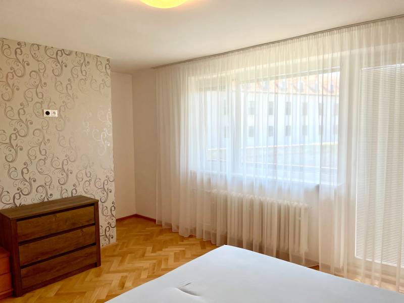 Arenda 2-komnatnaya, 2-komnatnaya, Palisády, Bratislava - Staré Mesto,