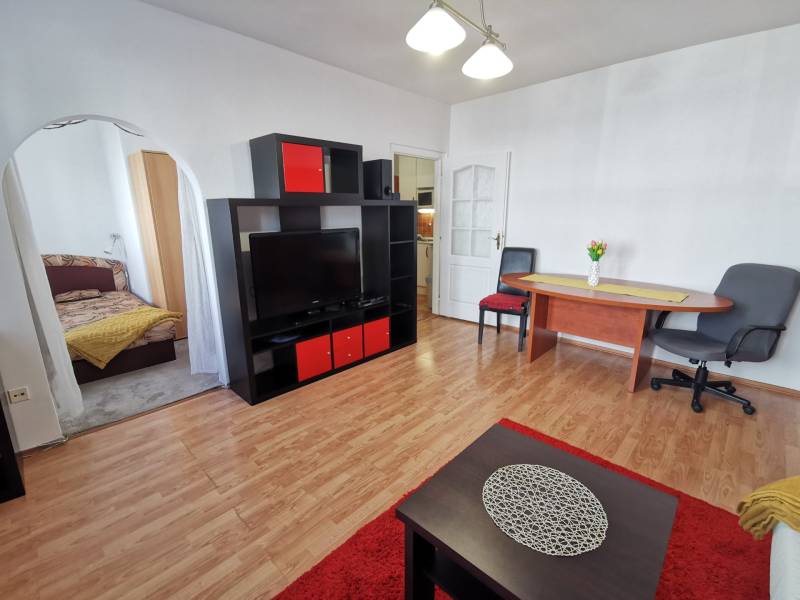 Arenda 2-komnatnaya, 2-komnatnaya, Mozartova, Bratislava - Staré Mesto
