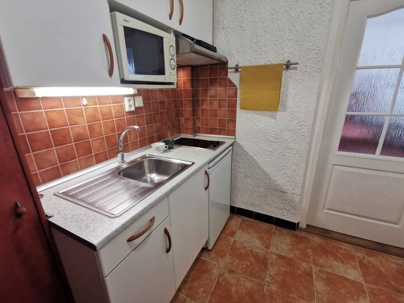 Arenda 2-komnatnaya, 2-komnatnaya, Mozartova, Bratislava - Staré Mesto
