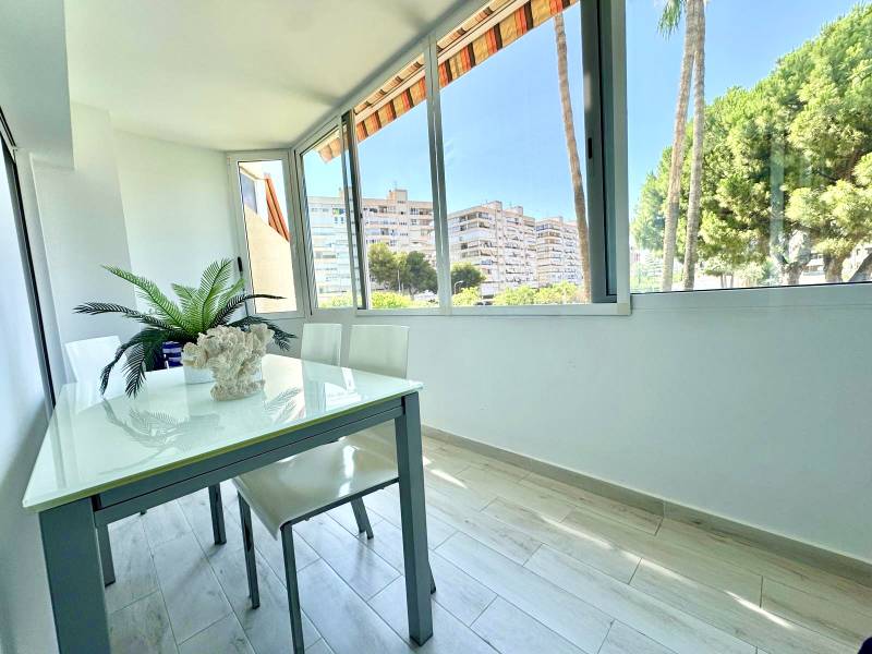 Prodazha 4-komnatnaya, 4-komnatnaya, Alicante / Alacant, Spain