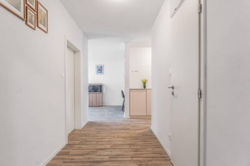 Arenda 3-komnatnaya, 3-komnatnaya, Bratislava - Nové Mesto, Slovakia