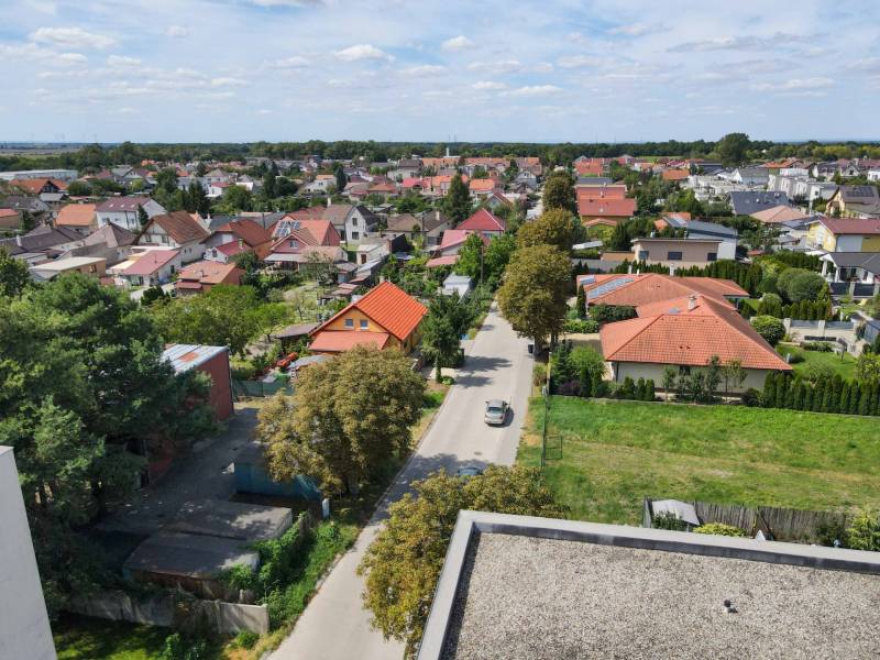 Prodazha 4-komnatnaya, 4-komnatnaya, Cementárenská, Malacky, Slovakia