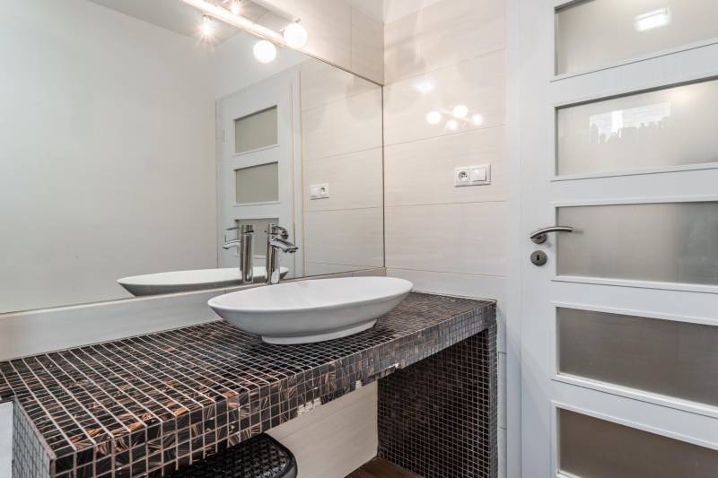 Prodazha CHastnye-doma, CHastnye-doma, K zlatému rohu, Bratislava - De