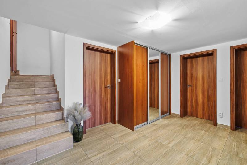 Prodazha CHastnye-doma, CHastnye-doma, Pluhová, Senec, Slovakia