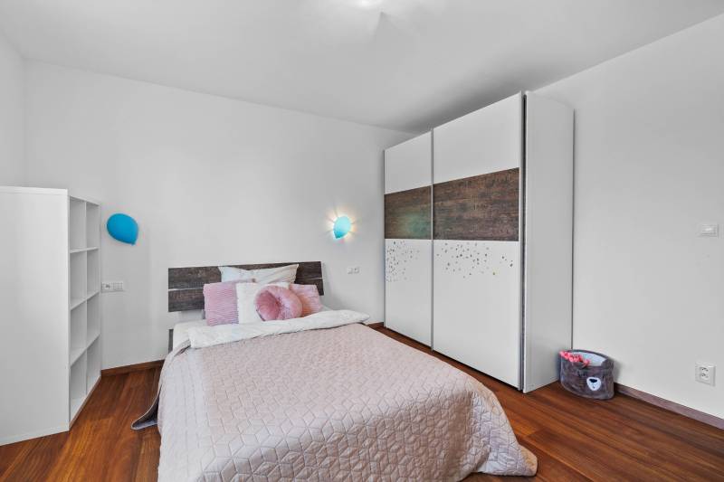 Prodazha CHastnye-doma, CHastnye-doma, Pluhová, Senec, Slovakia