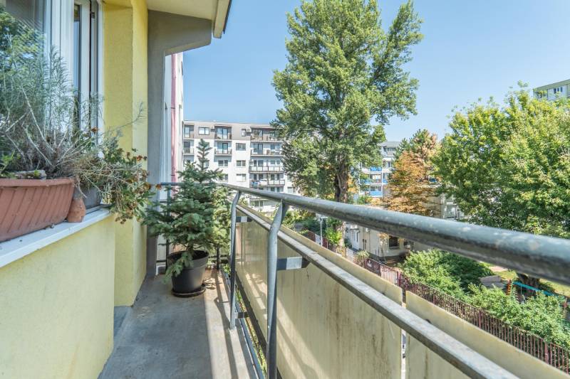 Prodazha 3-komnatnaya, 3-komnatnaya, Narcisová, Bratislava - Ružinov, 