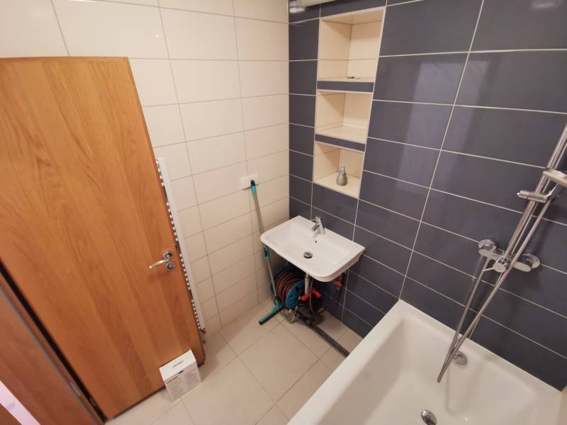 Arenda 4-komnatnaya, 4-komnatnaya, Priekopnícka, Bratislava - Podunajs