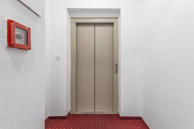 Arenda Ofisy, Ofisy, Námestie Martina Benku, Bratislava - Staré Mesto,