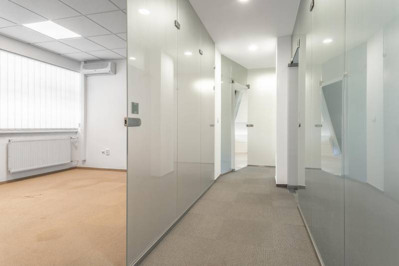 Arenda Ofisy, Ofisy, Námestie Martina Benku, Bratislava - Staré Mesto,