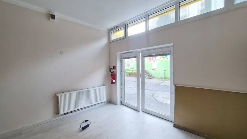 Arenda Ofisy, Ofisy, Malokarpatské námestie, Bratislava - Lamač, Slova