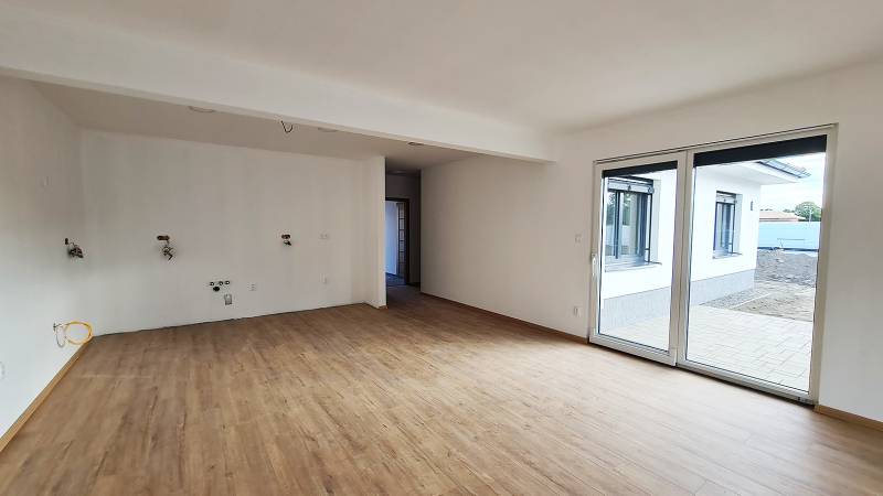 Prodazha CHastnye-doma, CHastnye-doma, Senec, Slovakia