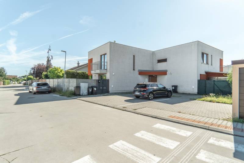 Prodazha 4-komnatnaya, 4-komnatnaya, Púpavová, Senec, Slovakia