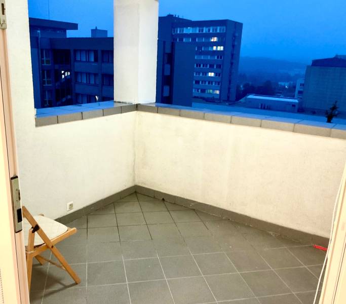 Arenda 3-komnatnaya, 3-komnatnaya, Bárdošova, Bratislava - Nové Mesto,