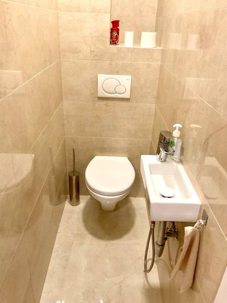 Arenda 3-komnatnaya, 3-komnatnaya, Bárdošova, Bratislava - Nové Mesto,