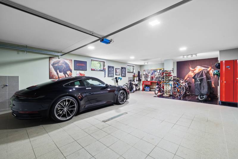 Современный дом в Братиславе с природой за порогом