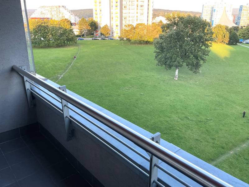 Arenda 2-komnatnaya, 2-komnatnaya, Bratislava - Dúbravka, Slovakia