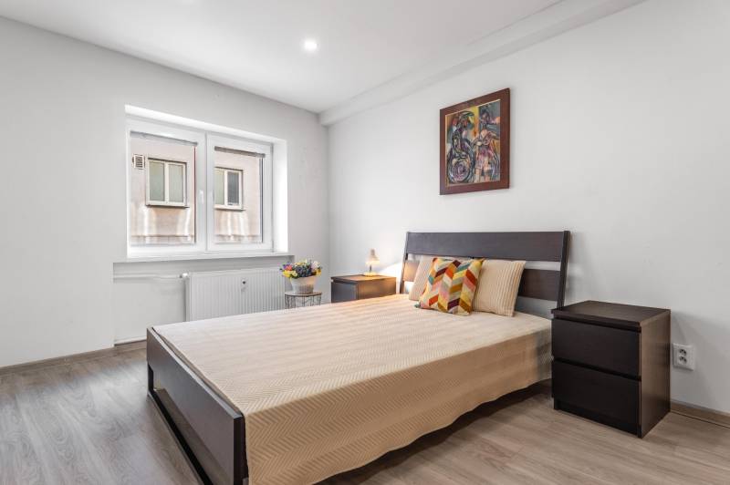 Prodazha 3-komnatnaya, 3-komnatnaya, Heydukova, Bratislava - Staré Mes