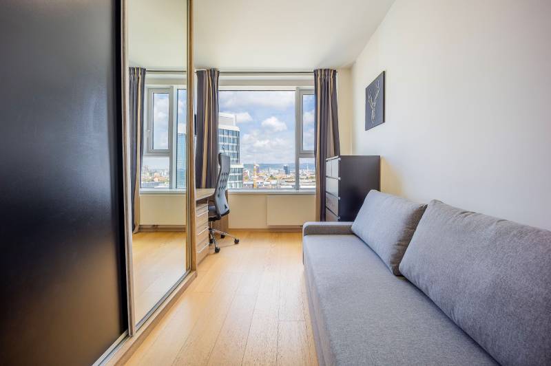 Солнечная 3-комнатная квартира с видом на Дунай в Братиславе