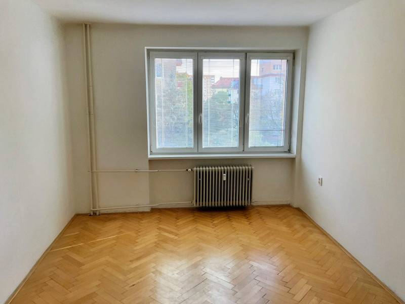 Prodazha 3-komnatnaya, 3-komnatnaya, Sibírska, Bratislava - Nové Mesto