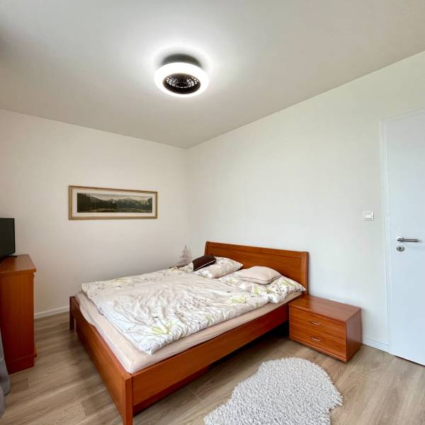 Arenda 2-komnatnaya, 2-komnatnaya, Jána Langoša, Bratislava - Lamač, S