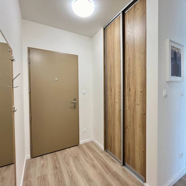 Arenda 2-komnatnaya, 2-komnatnaya, Jána Langoša, Bratislava - Lamač, S