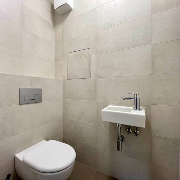 Arenda 2-komnatnaya, 2-komnatnaya, Jána Langoša, Bratislava - Lamač, S