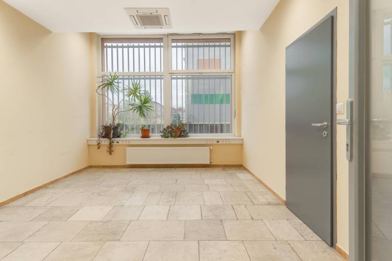 Prodazha Ofisy, Ofisy, Holíčska, Bratislava - Petržalka, Slovakia