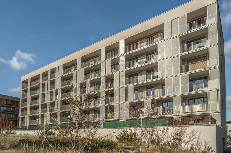 Arenda 3-komnatnaya, 3-komnatnaya, Jána Langoša, Bratislava - Lamač, S