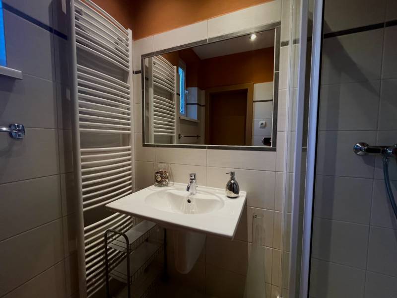 Arenda 4-komnatnaya, 4-komnatnaya, Revova, Bratislava - Staré Mesto, S