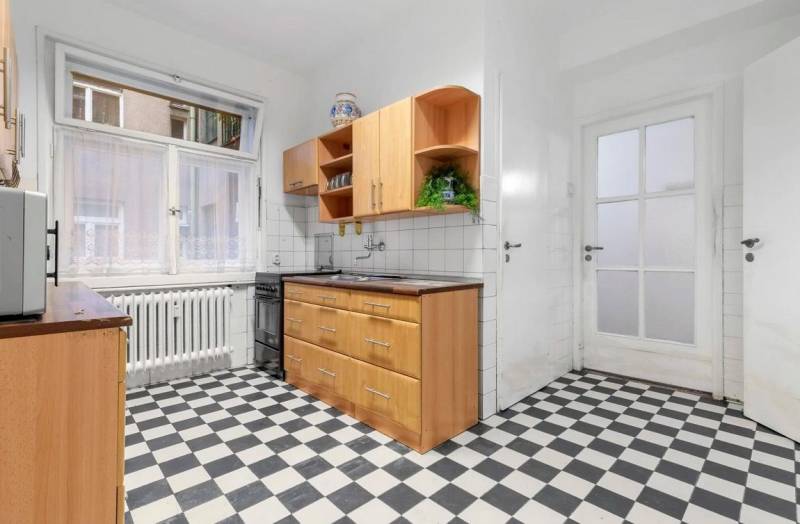 Prodazha 4-komnatnaya, 4-komnatnaya, Gorkého, Bratislava - Staré Mesto