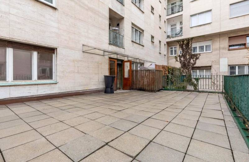 Prodazha 4-komnatnaya, 4-komnatnaya, Gorkého, Bratislava - Staré Mesto