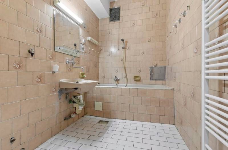 Prodazha 4-komnatnaya, 4-komnatnaya, Gorkého, Bratislava - Staré Mesto