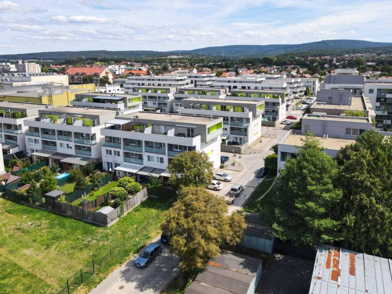 Arenda 4-komnatnaya, 4-komnatnaya, Cementárenská, Malacky, Slovakia