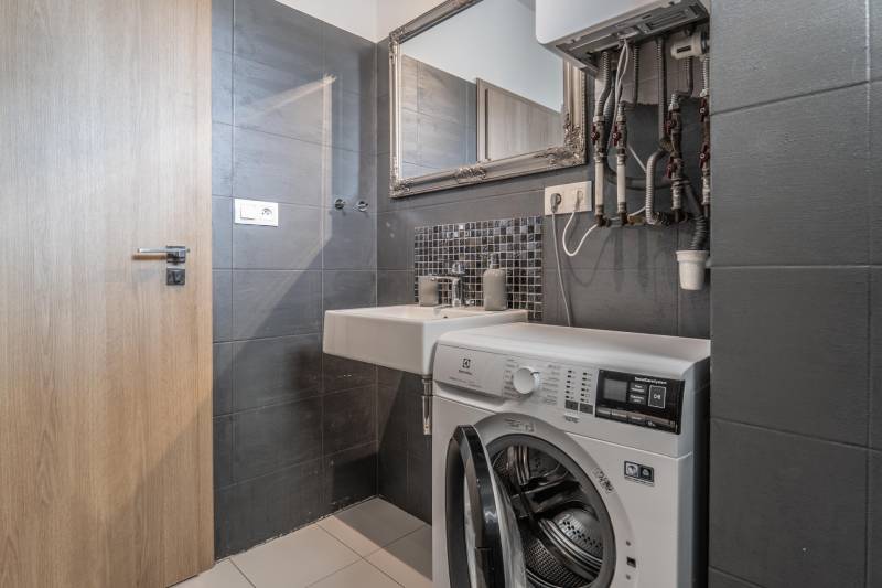 Arenda 4-komnatnaya, 4-komnatnaya, Cementárenská, Malacky, Slovakia