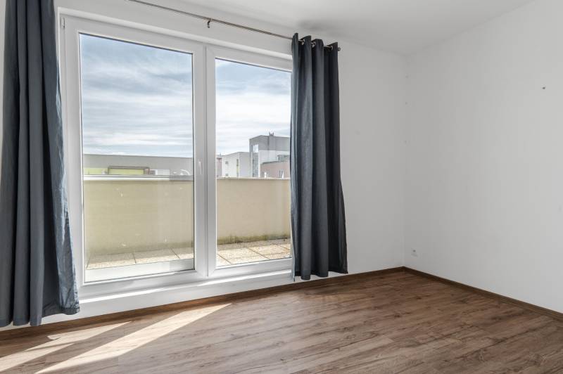 Arenda 4-komnatnaya, 4-komnatnaya, Cementárenská, Malacky, Slovakia