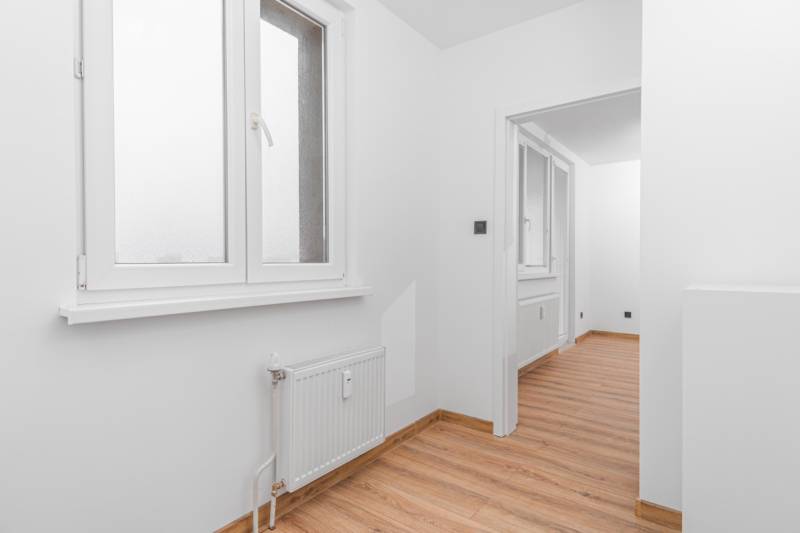 Prodazha 1-komnatnaya, 1-komnatnaya, Drobného, Bratislava - Dúbravka, 