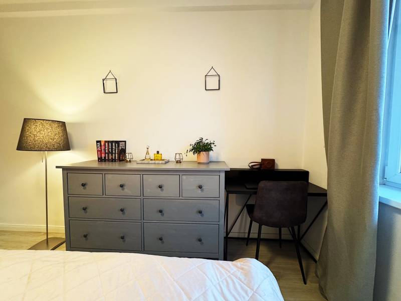 Prodazha 3-komnatnaya, 3-komnatnaya, Trnavská cesta, Bratislava - Ruži