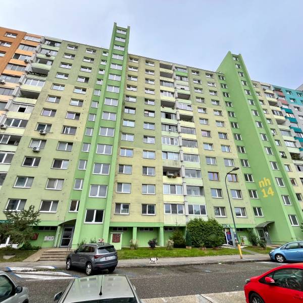 Arenda 3-komnatnaya, 3-komnatnaya, Námestí Hraničiarov, Bratislava - P