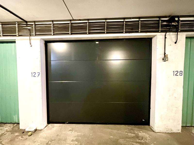 Prodazha Garazhi, Garazhi, Pribišova, Bratislava - Karlova Ves, Slovak