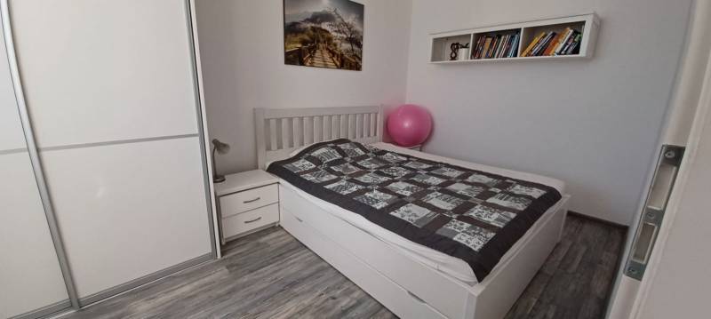 Prodazha 3-komnatnaya, 3-komnatnaya, Tranovského, Bratislava - Dúbravk