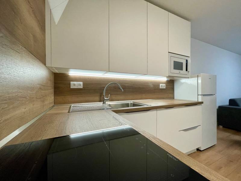 Arenda 2-komnatnaya, 2-komnatnaya, Vrbenského, Bratislava - Rača, Slov