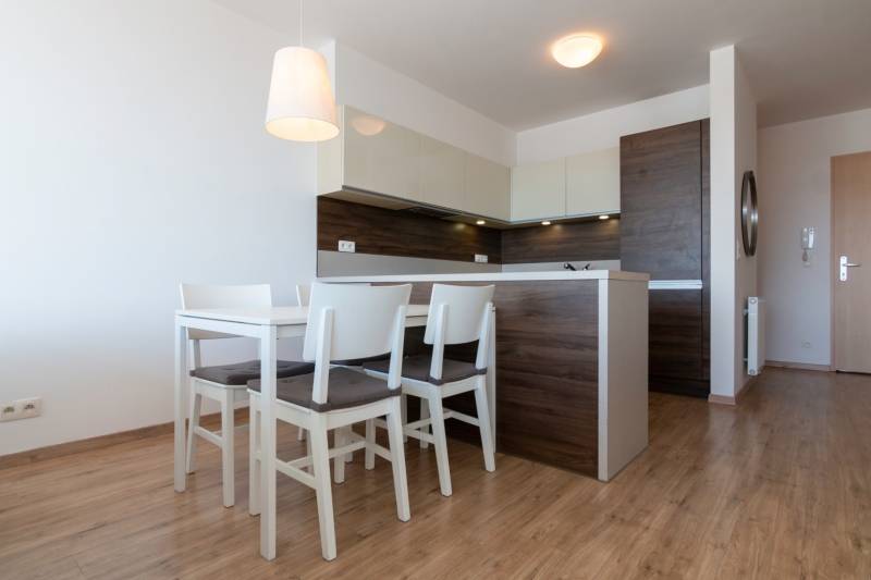 Prodazha 2-komnatnaya, 2-komnatnaya, Bajkalská, Bratislava - Nové Mest