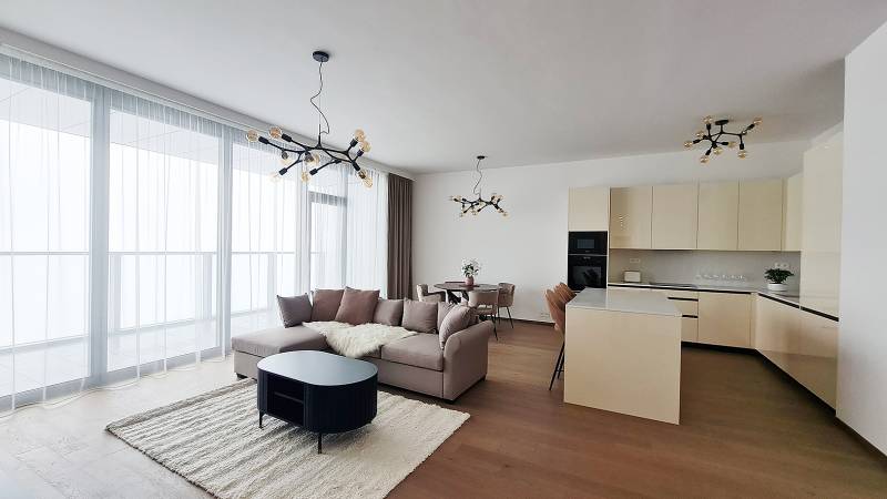 Arenda 3-komnatnaya, 3-komnatnaya, Pribinova, Bratislava - Staré Mesto